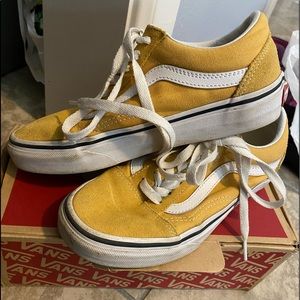 Vans size 5.5